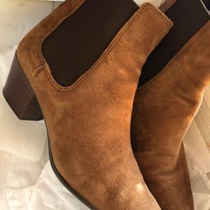 Sam Edelman Chelsea boot